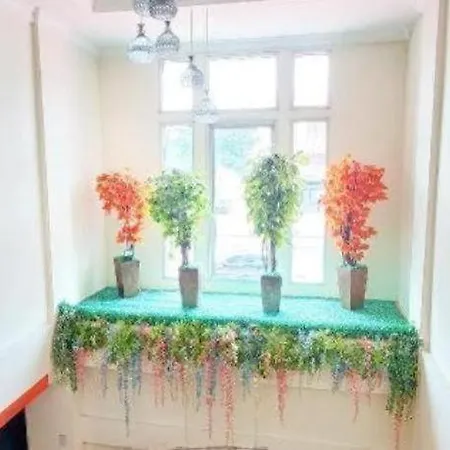 Oyo 987 Hotel Bina Darma-2